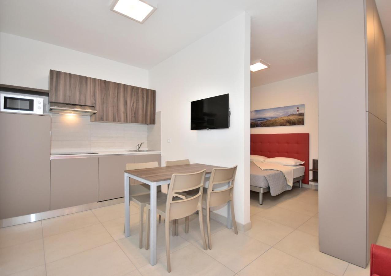 Iris Suite Bibione Bagian luar foto