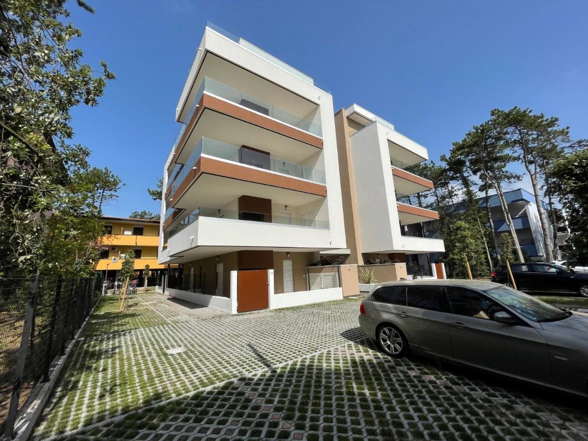 Iris Suite Bibione Bagian luar foto